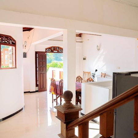 Surfing Guest House Matara Kültér fotó
