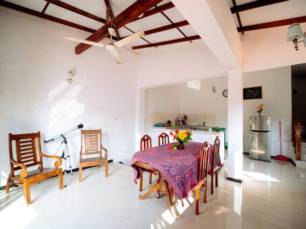 Surfing Guest House Matara Kültér fotó