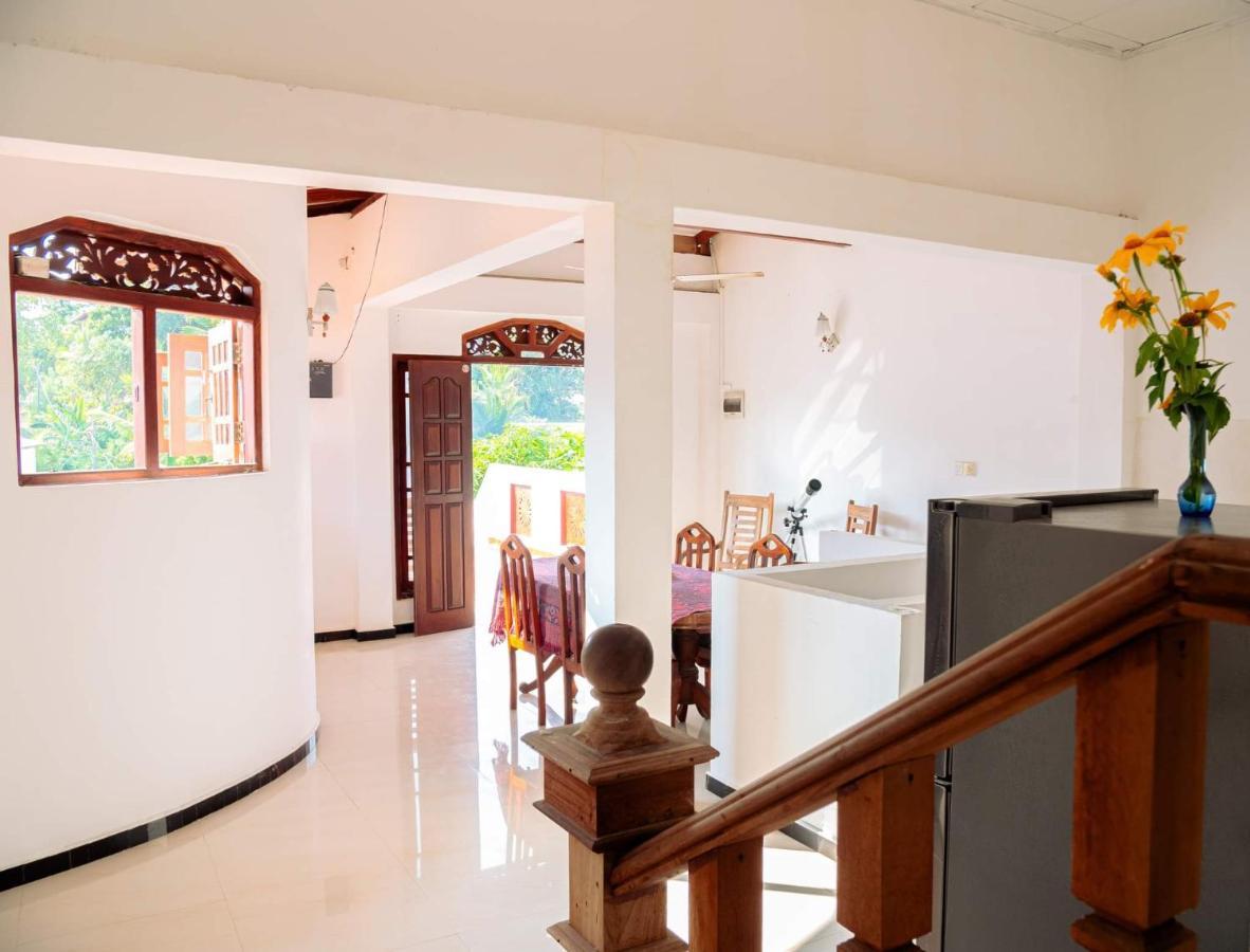 Surfing Guest House Matara Kültér fotó