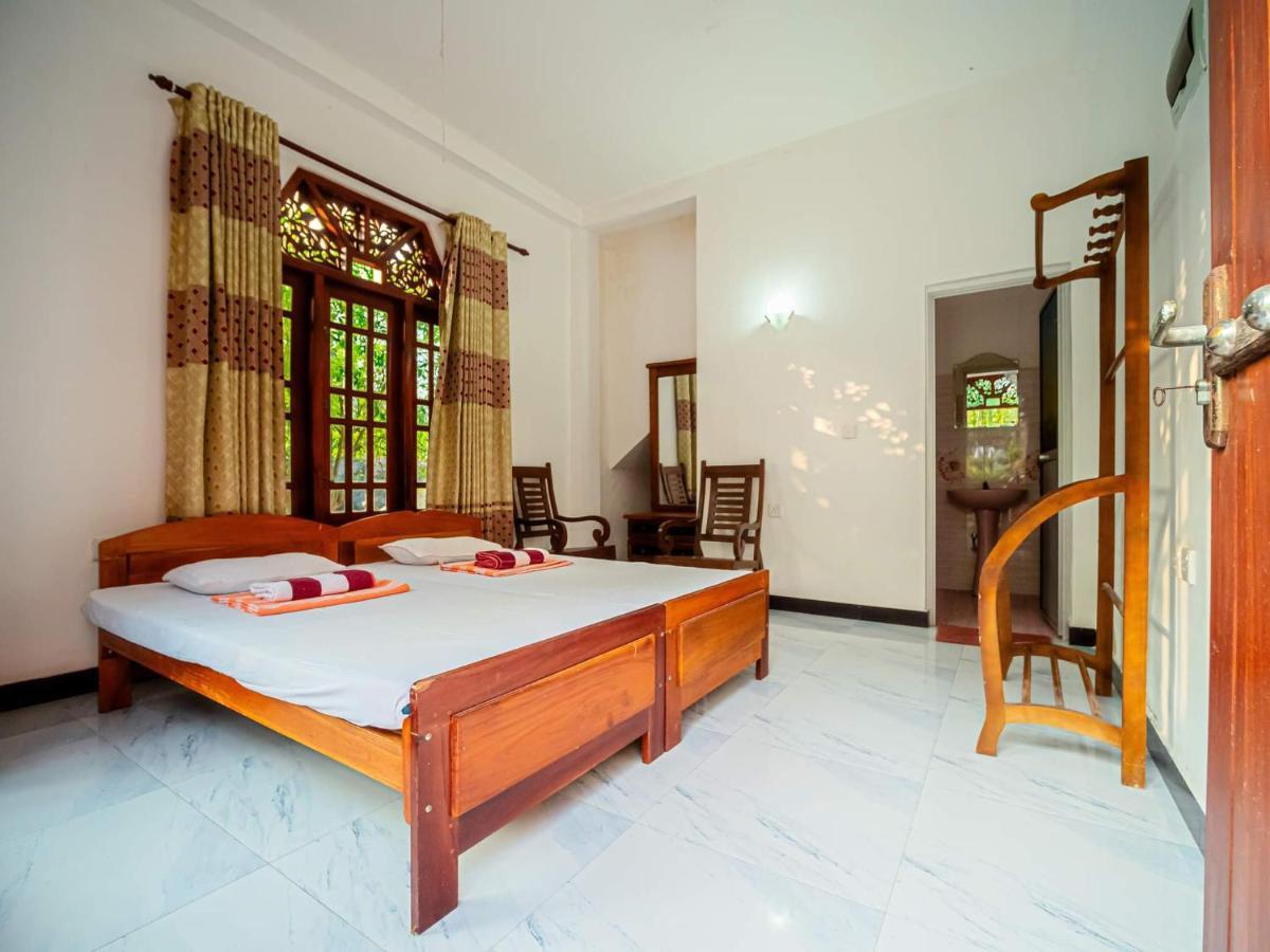 Surfing Guest House Matara Kültér fotó